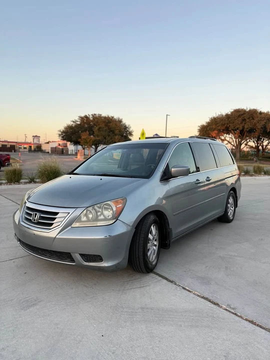 2008 Honda Odyssey - Image 2 of 12