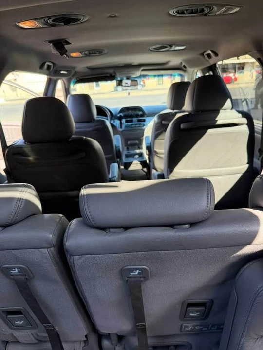 2008 Honda Odyssey - Image 9 of 11