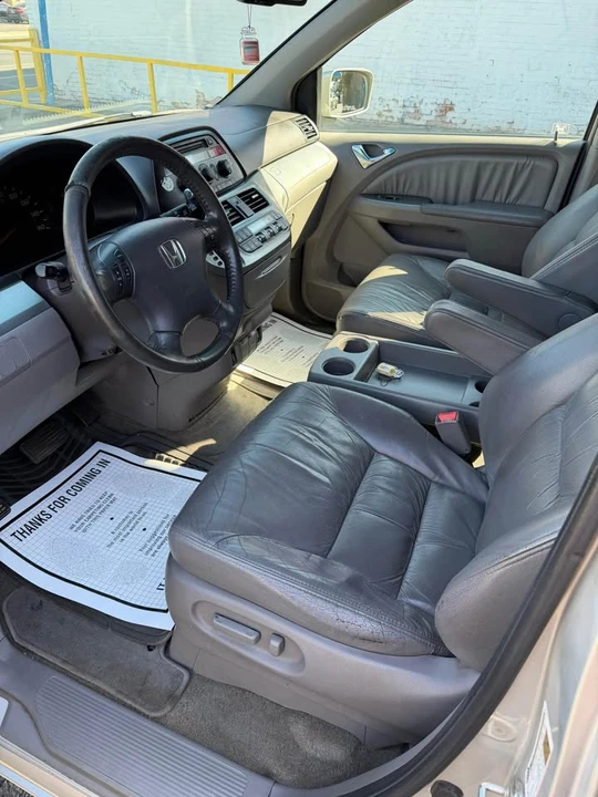 2008 Honda Odyssey - Image 4 of 11
