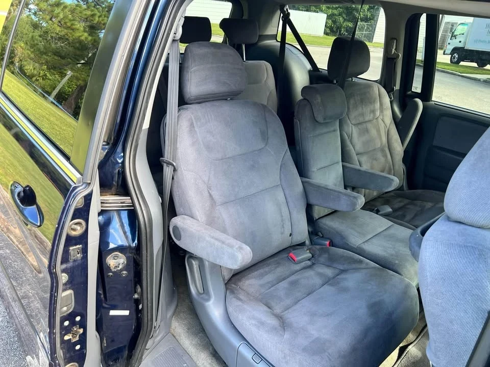 2008 Honda Odyssey - Image 8 of 10