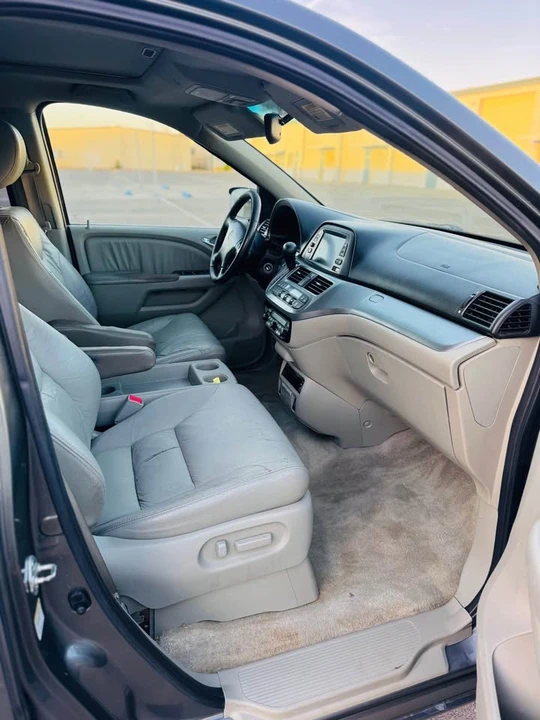 2008 Honda Odyssey - Image 6 of 10