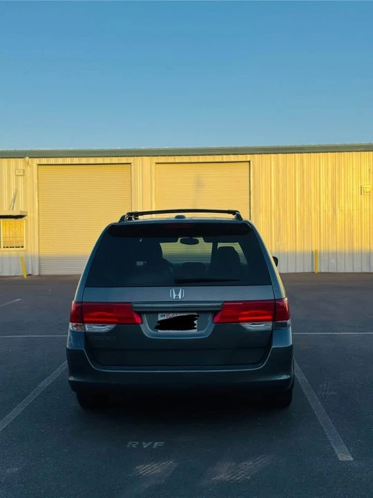 2008 Honda Odyssey - Image 3 of 10