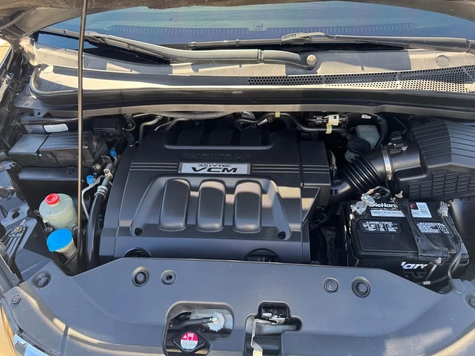 2008 Honda Odyssey - Image 2 of 12