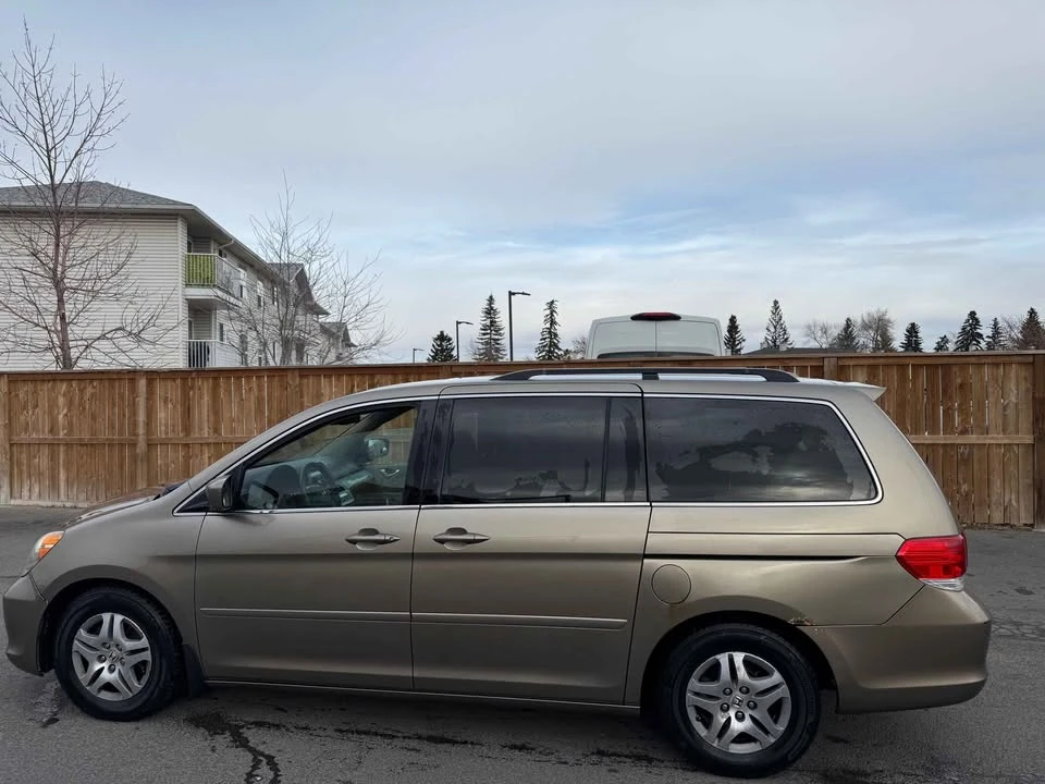 2008 Honda Odyssey - Image 7 of 15
