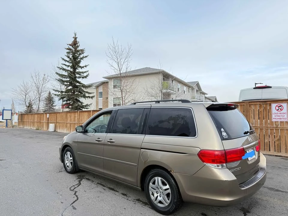 2008 Honda Odyssey - Image 12 of 15