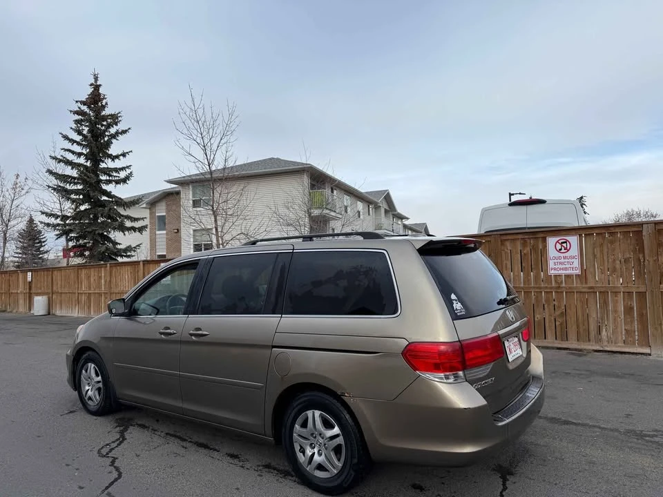 2008 Honda Odyssey - Image 8 of 15