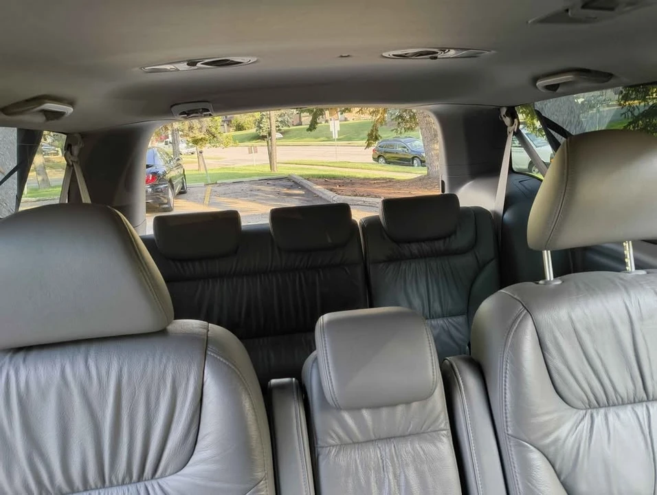 2008 Honda Odyssey - Image 14 of 18