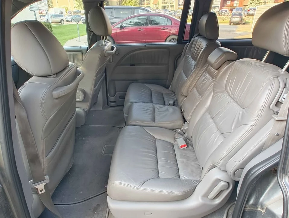 2008 Honda Odyssey - Image 9 of 18