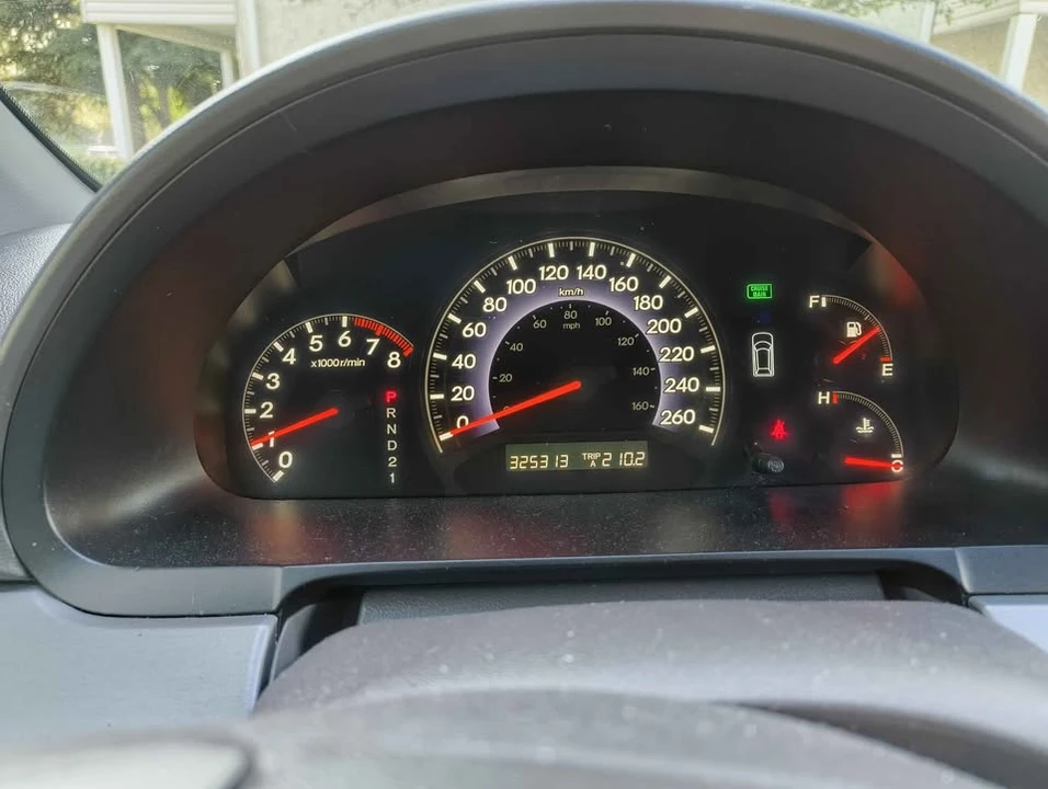 2008 Honda Odyssey - Image 16 of 18