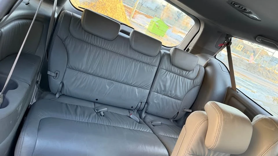 2008 Honda Odyssey - Image 9 of 13