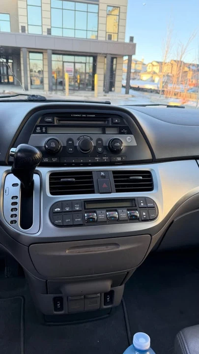 2008 Honda Odyssey - Image 12 of 13