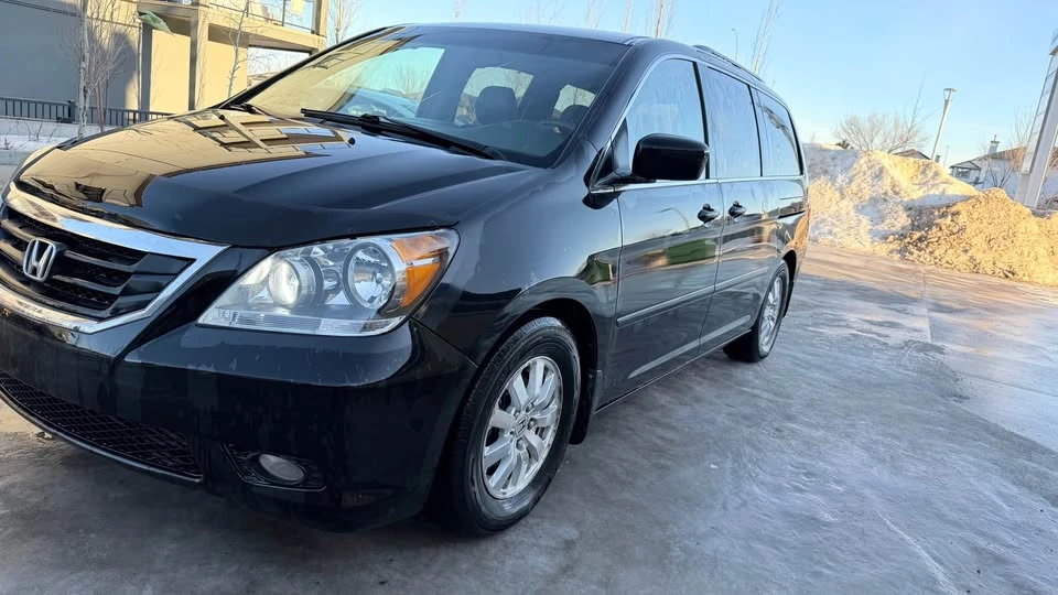 2008 Honda Odyssey - Image 3 of 13