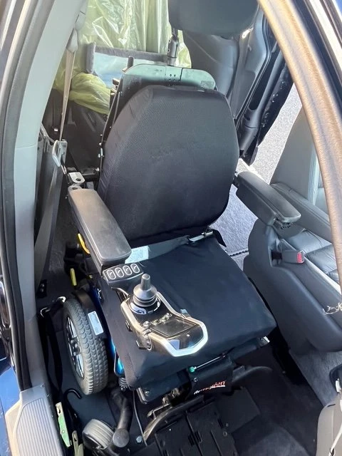 2008 Honda Odyssey - Image 11 of 20