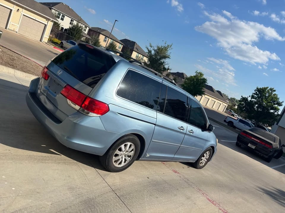 2008 Honda Odyssey - Image 6 of 10