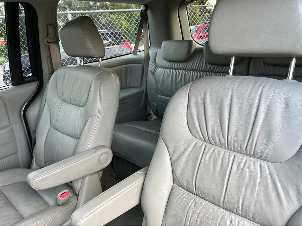 2008 Honda Odyssey - Image 8 of 8