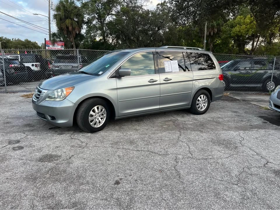 2008 Honda Odyssey - Image 2 of 8