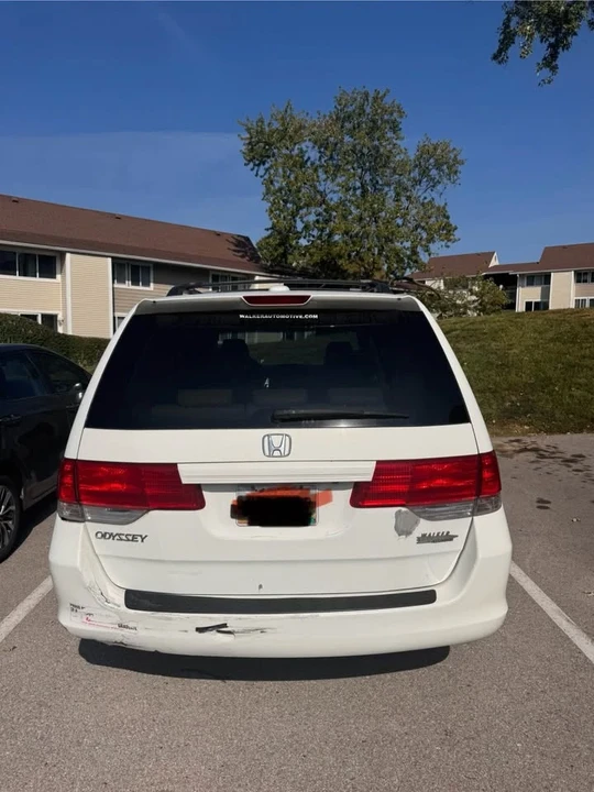2008 Honda Odyssey - Image 8 of 11