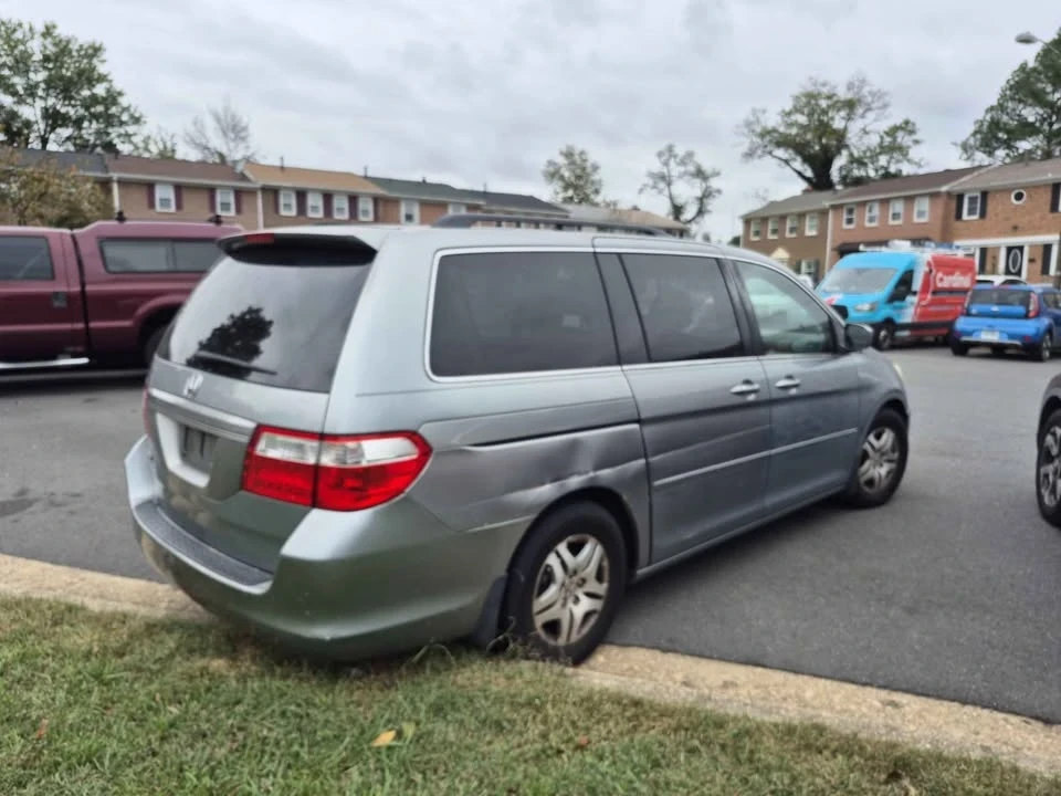 2008 Honda Odyssey - Image 6 of 9