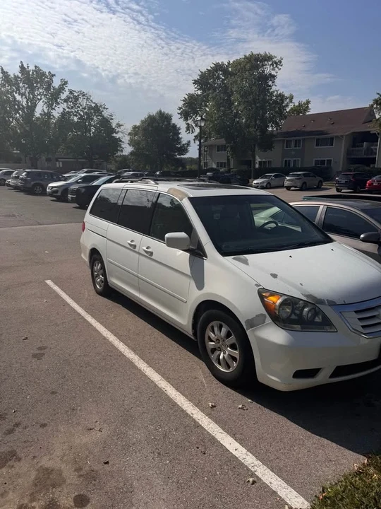 2008 Honda Odyssey - Image 10 of 11