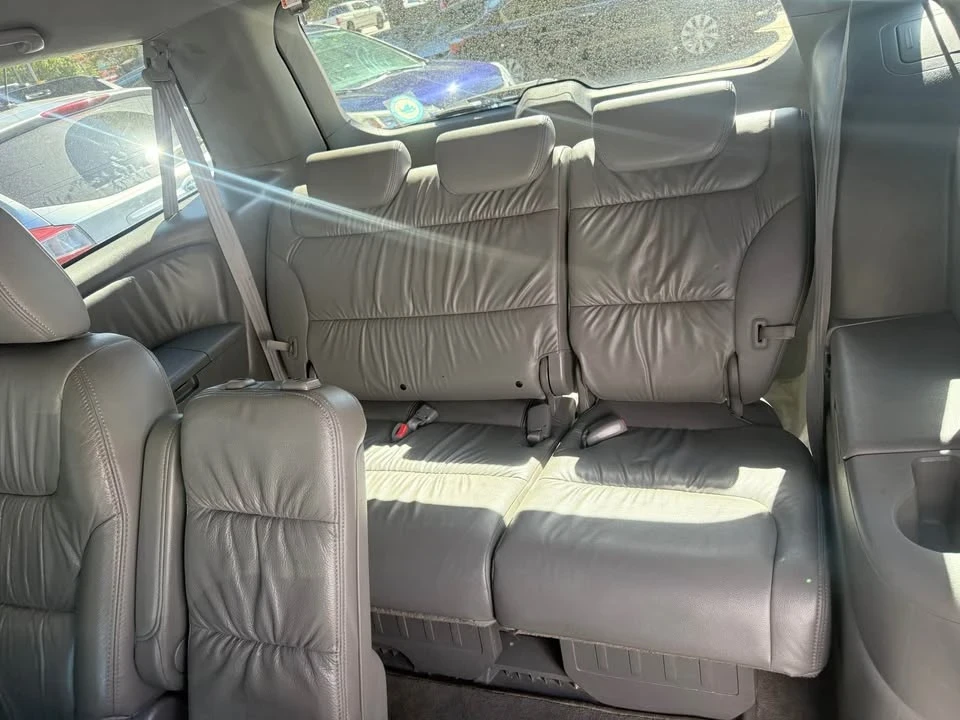 2008 Honda Odyssey - Image 9 of 12