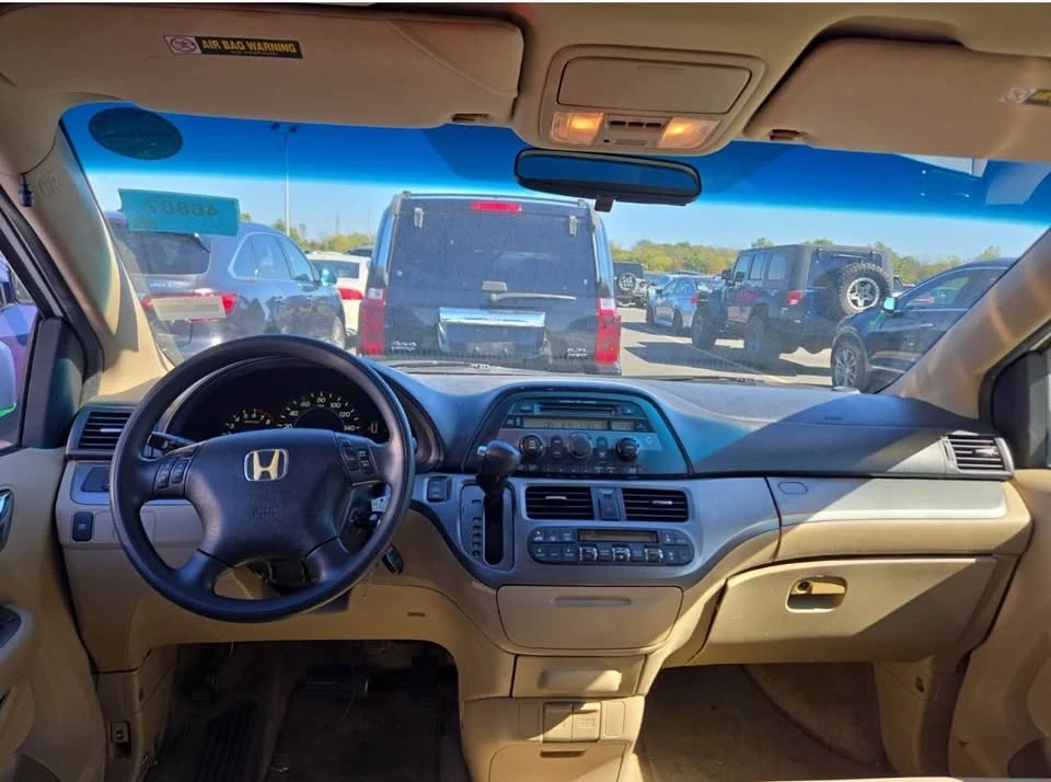 2008 Honda Odyssey - Image 9 of 15