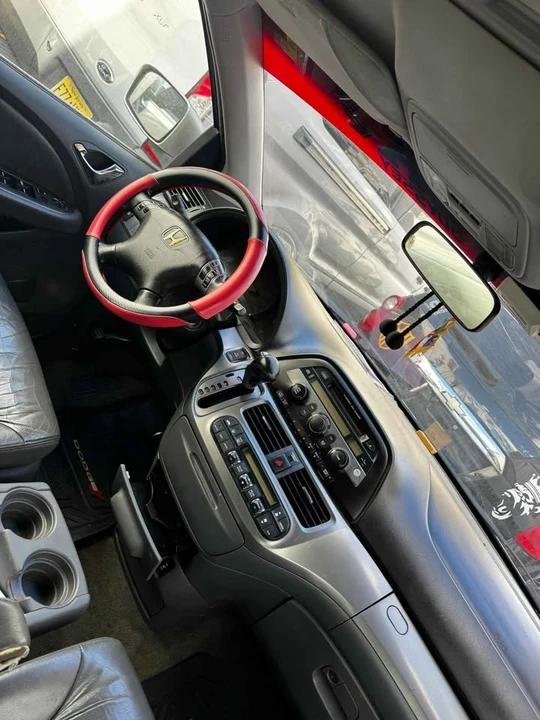 2008 Honda Odyssey - Image 2 of 5