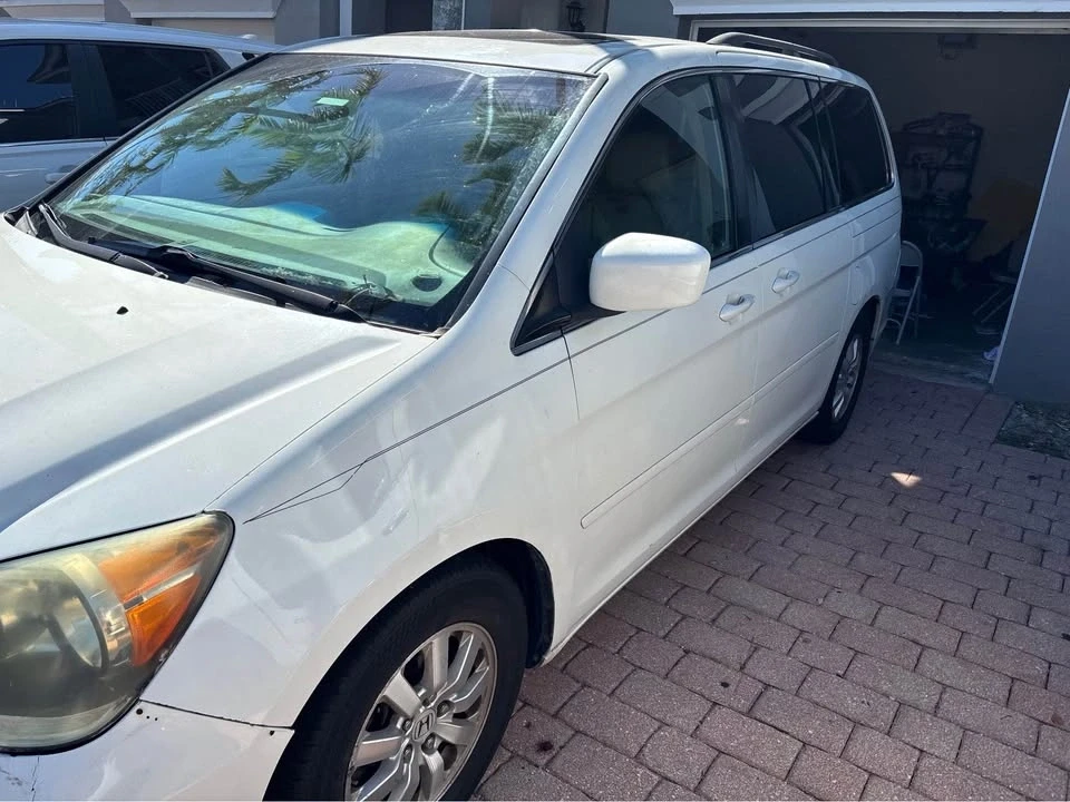 2008 Honda Odyssey - Image 2 of 4