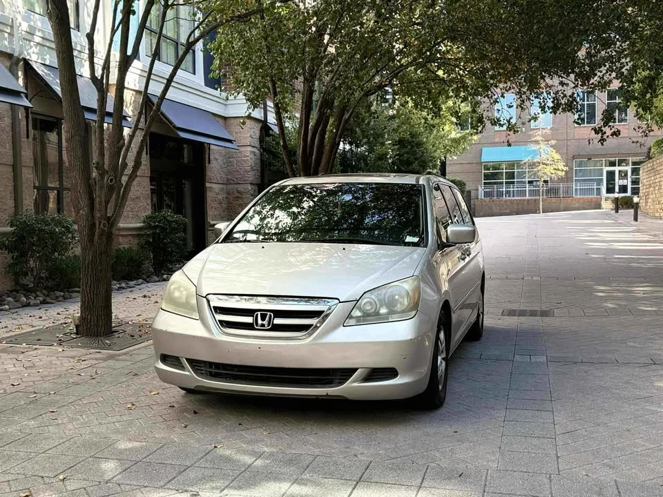 2008 Honda Odyssey - Image 4 of 9