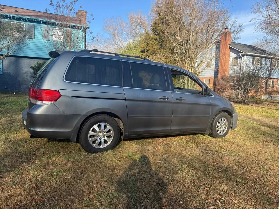 2008 Honda Odyssey - Image 8 of 20