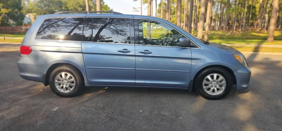 2008 Honda Odyssey - Image 3 of 12