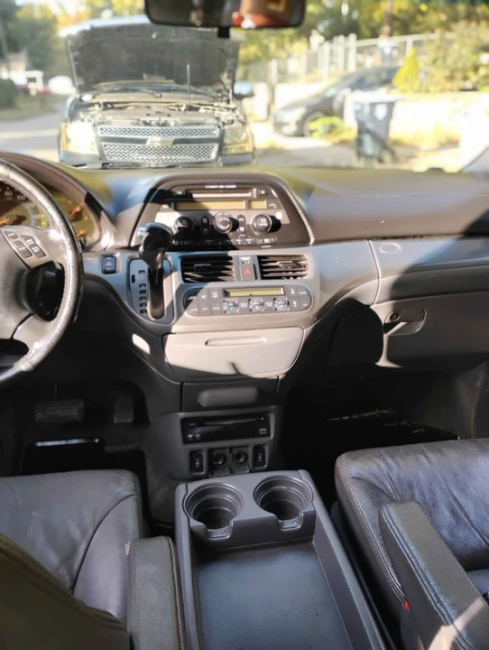 2008 Honda Odyssey - Image 17 of 19
