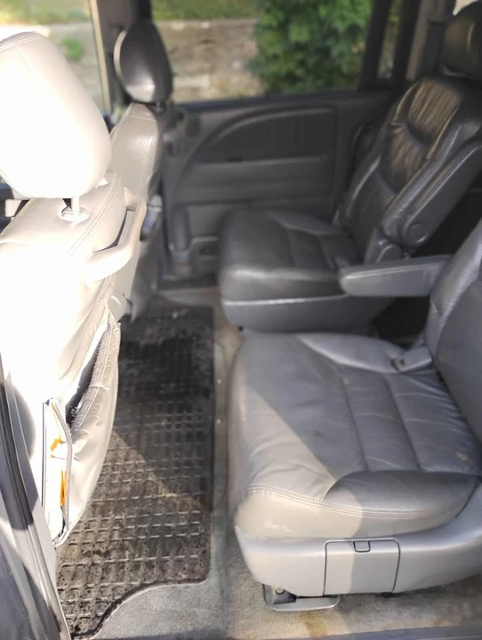 2008 Honda Odyssey - Image 14 of 19