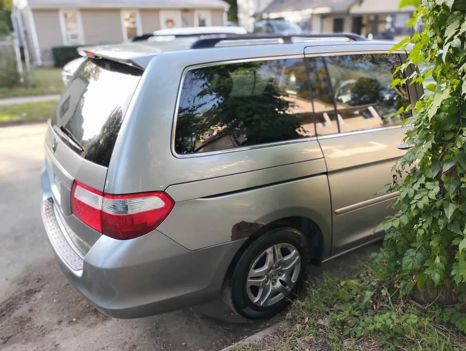 2008 Honda Odyssey - Image 3 of 19