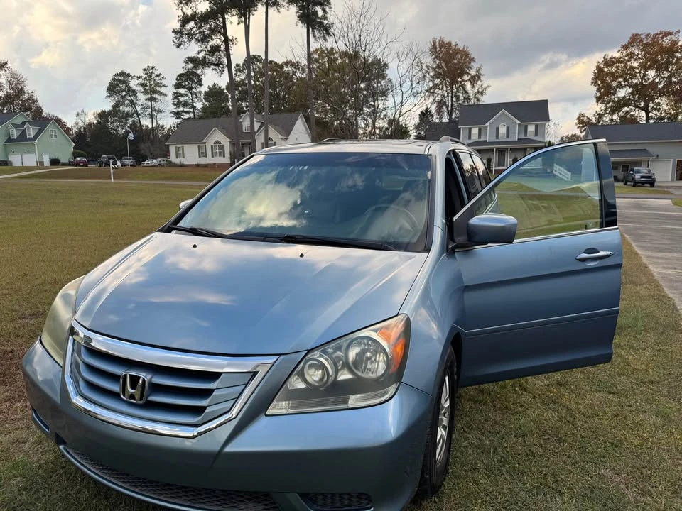 2008 Honda Odyssey - Image 3 of 7