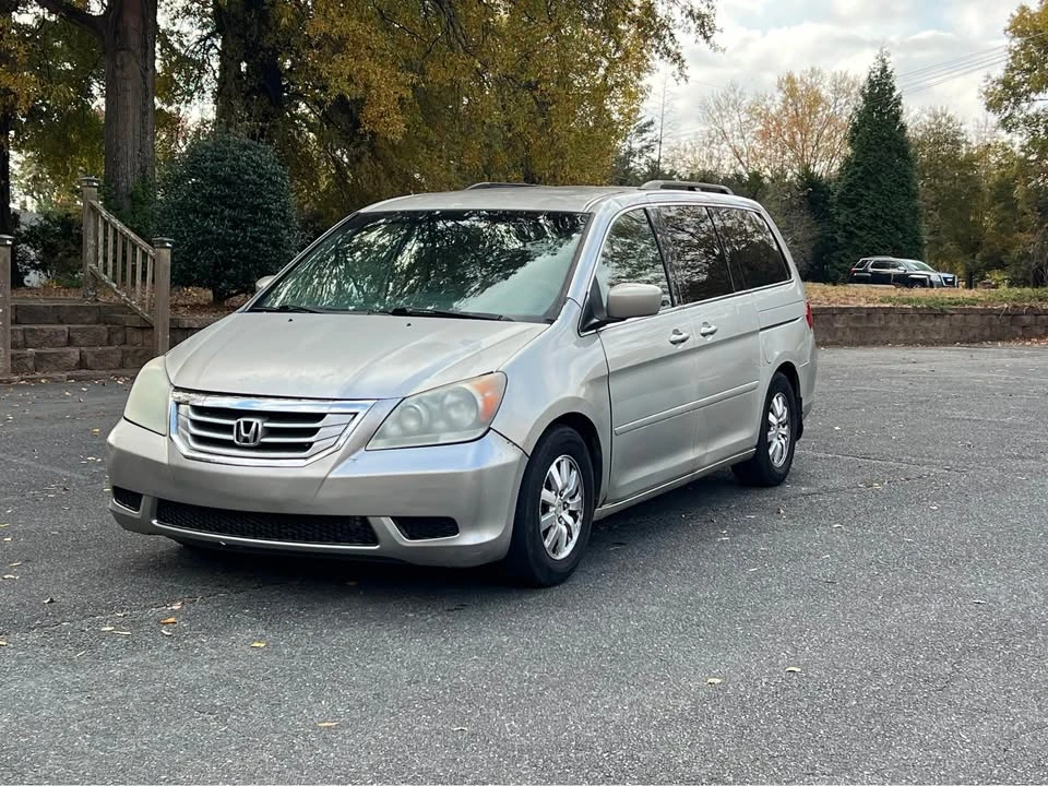 2008 Honda Odyssey - Image 2 of 16