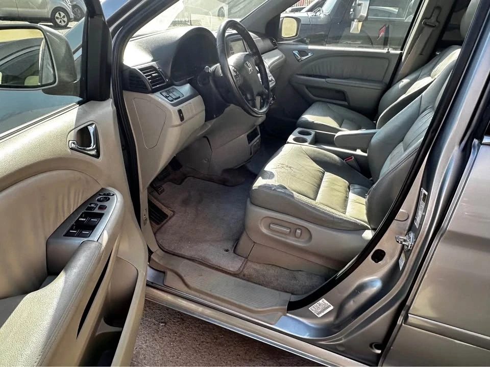 2008 Honda Odyssey - Image 9 of 14