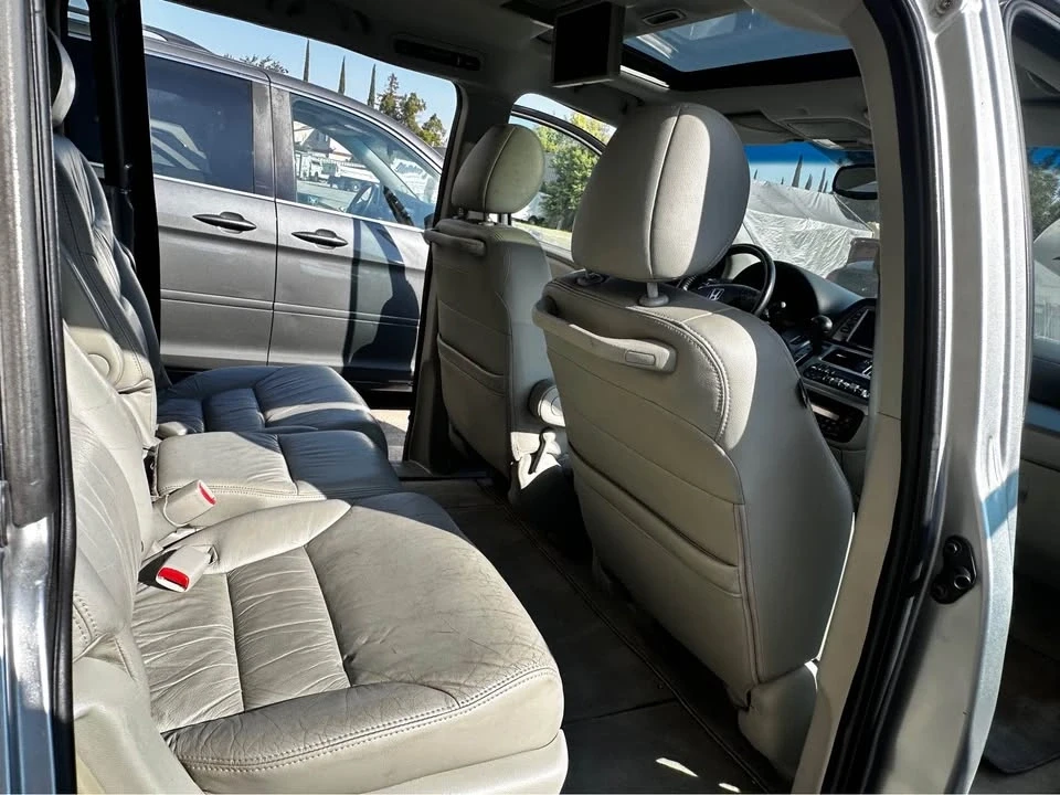 2008 Honda Odyssey - Image 11 of 14