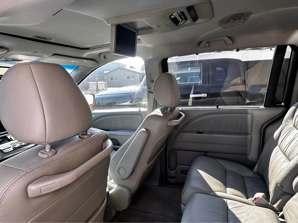 2008 Honda Odyssey - Image 13 of 14