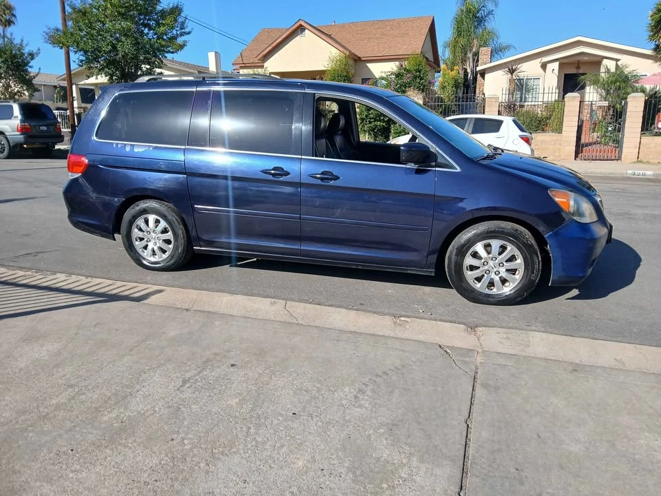 2008 Honda Odyssey - Image 4 of 8