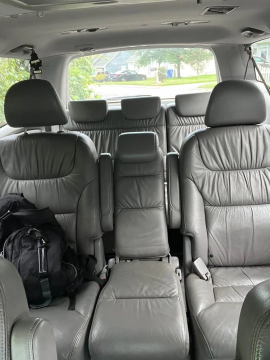 2008 Honda Odyssey - Image 9 of 11