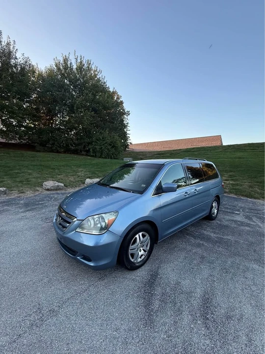 2008 Honda Odyssey - Image 3 of 11