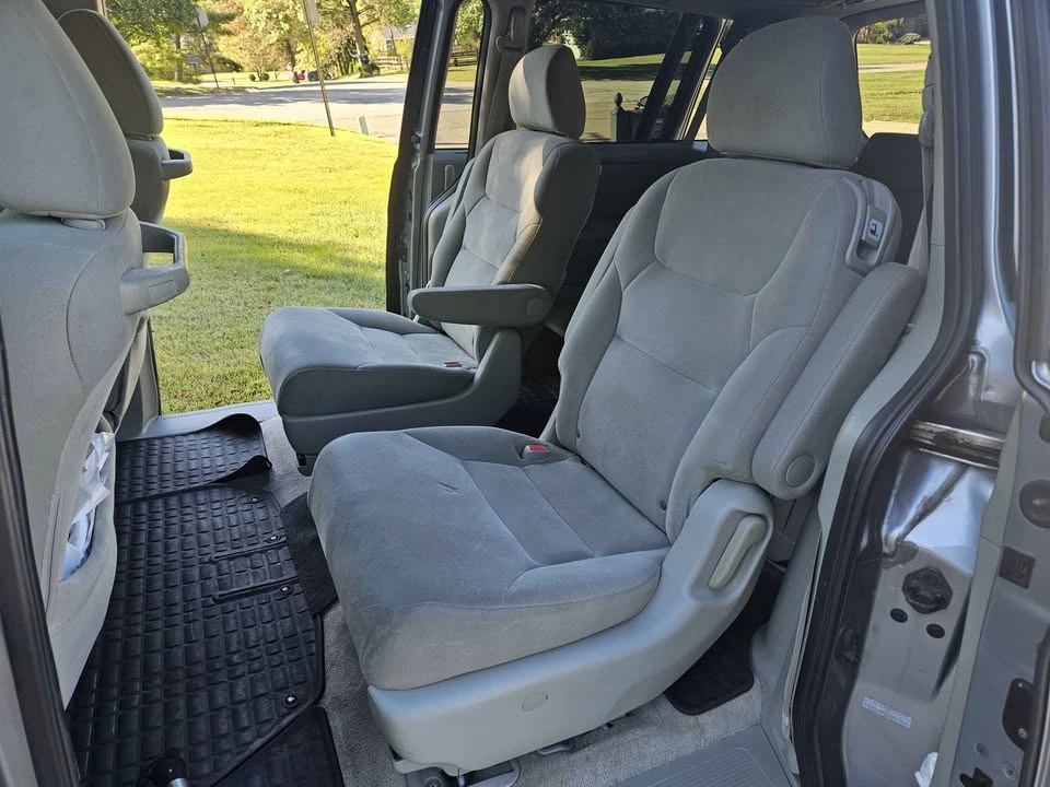 2008 Honda Odyssey - Image 6 of 7