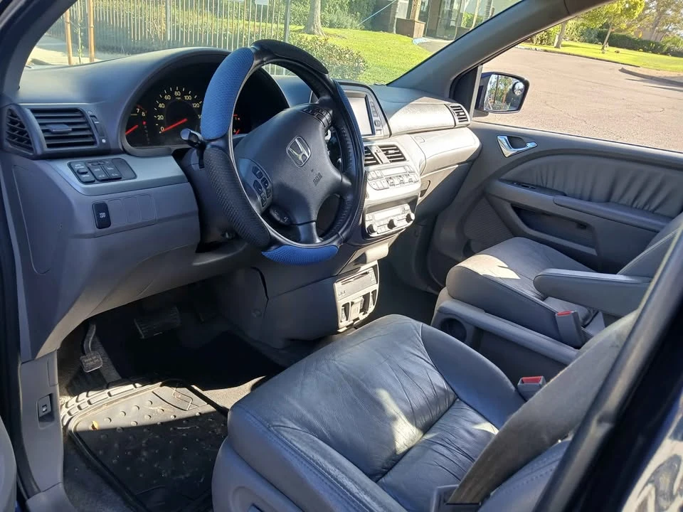 2008 Honda Odyssey - Image 6 of 8
