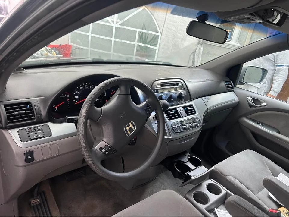 2008 Honda Odyssey - Image 8 of 14
