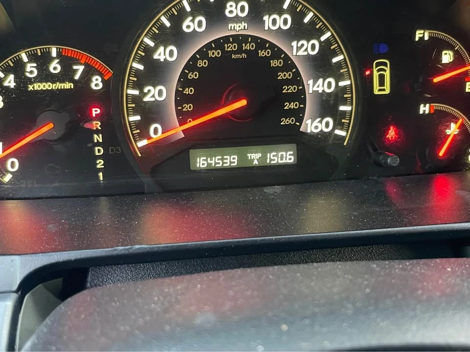 2008 Honda Odyssey - Image 11 of 17