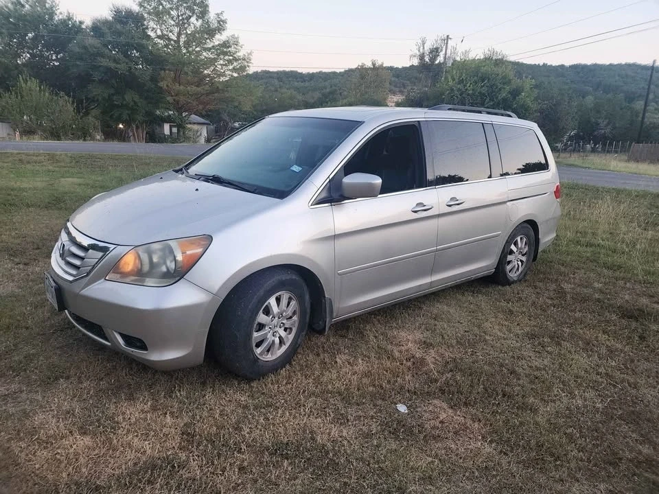 2008 Honda Odyssey - Image 2 of 4