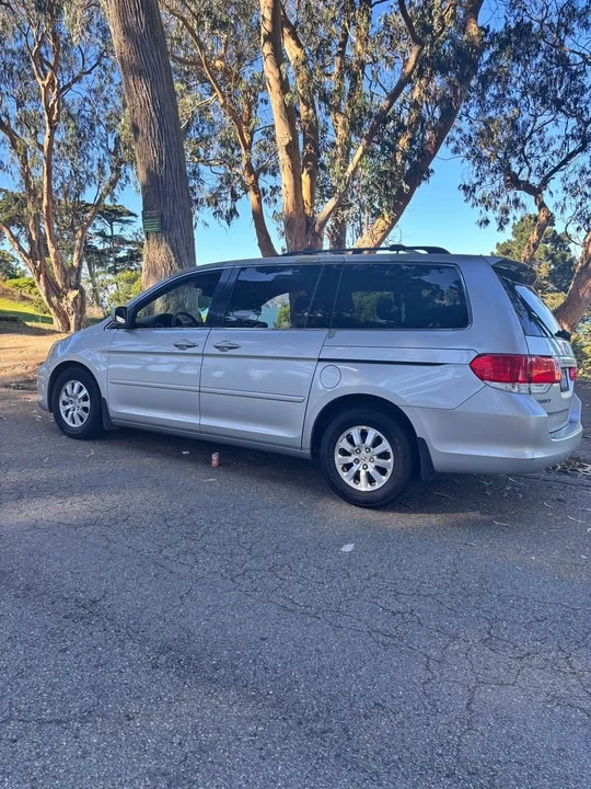 2008 Honda Odyssey - Image 9 of 9