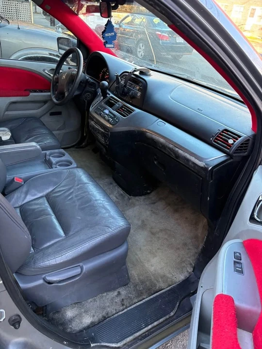 2008 Honda Odyssey - Image 10 of 15