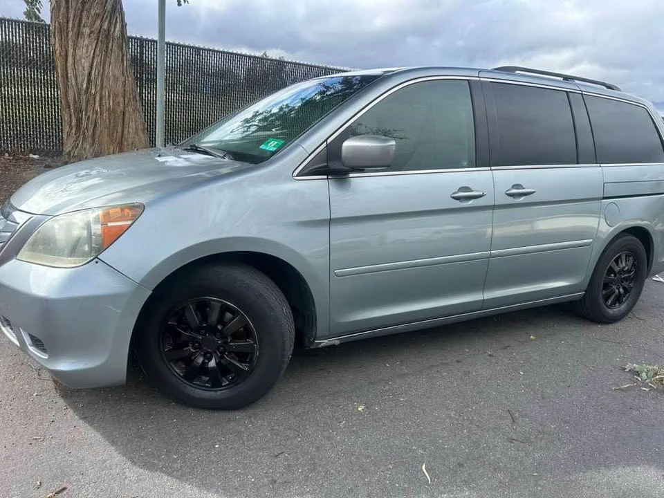 2008 Honda Odyssey - Image 11 of 14