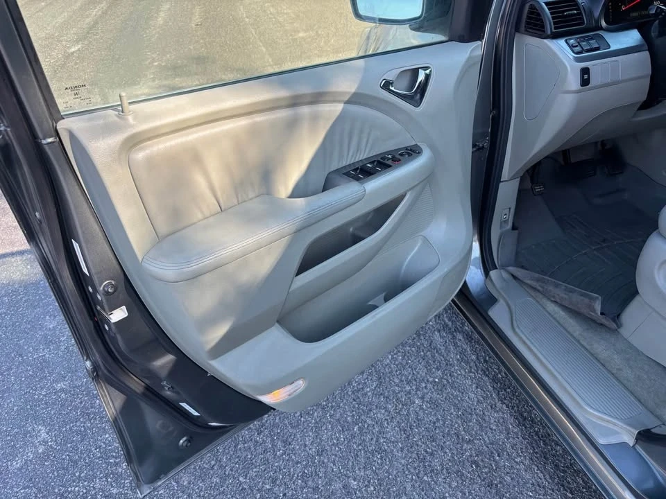 2008 Honda Odyssey - Image 8 of 11
